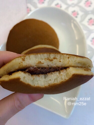    Dorayaki