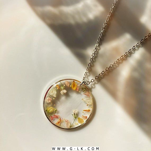 Resin Necklace 