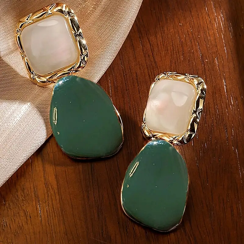 Shades green .. 