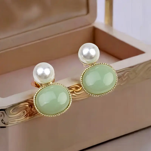 Shades green .. 