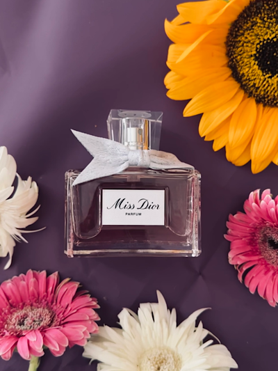 ����� ����� ���������� Miss Dior